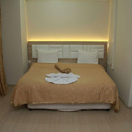 Imperial Tower Hotel Van Εξωτερικό φωτογραφία